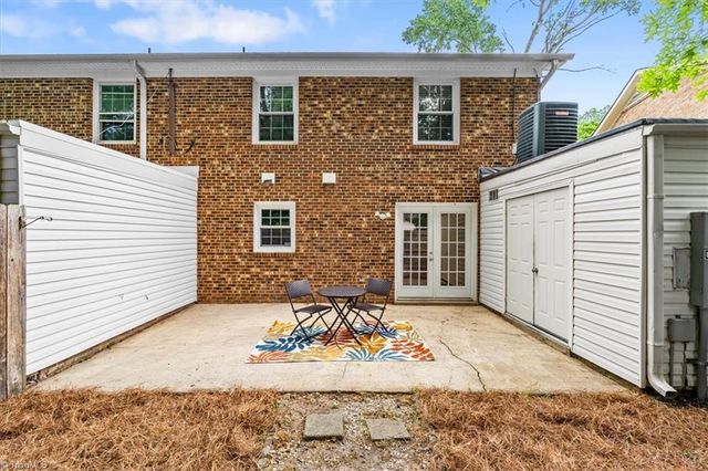 3210 Regents Park Lane D, Greensboro, NC 27455