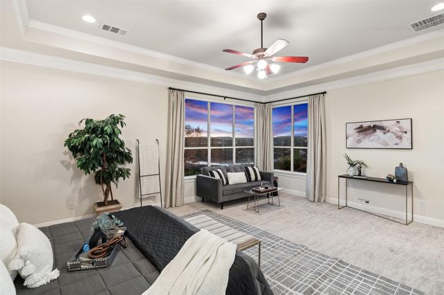 2906 Lakehurst RD, Spicewood, TX 78669