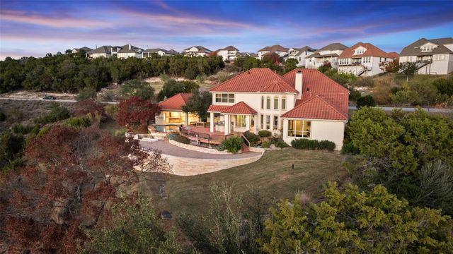 2906 Lakehurst RD, Spicewood, TX 78669