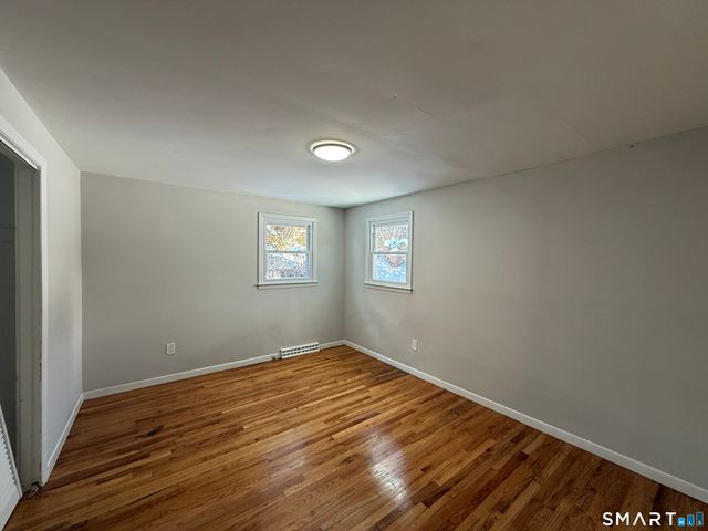 132 Hillside Avenue, New Haven, CT 06512