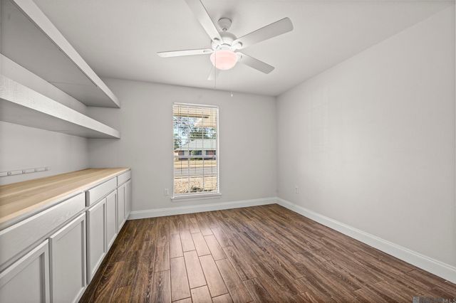 1171 Aurora Pl, Baton Rouge, LA 70806