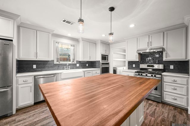 1171 Aurora Pl, Baton Rouge, LA 70806