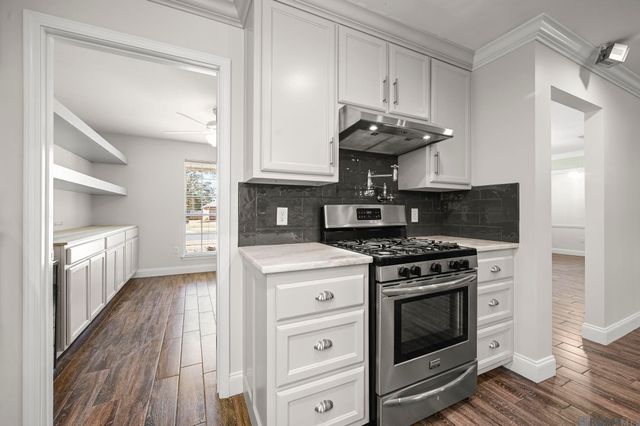 1171 Aurora Pl, Baton Rouge, LA 70806