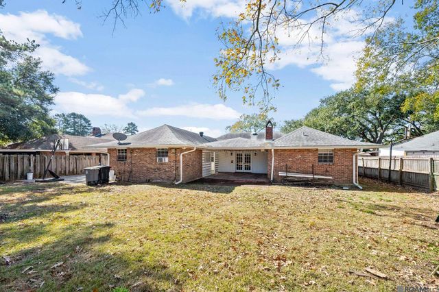 1171 Aurora Pl, Baton Rouge, LA 70806