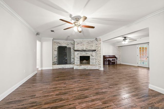 1171 Aurora Pl, Baton Rouge, LA 70806