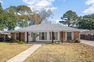 1171 Aurora Pl, Baton Rouge, LA 70806