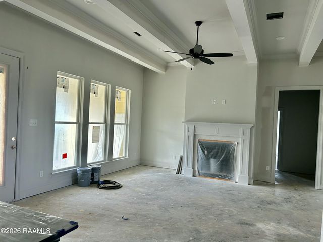 1401 River Road, Breaux Bridge, LA 70517