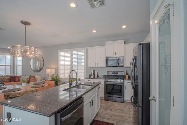 19056 E KINGBIRD Court, Queen Creek, AZ 85142