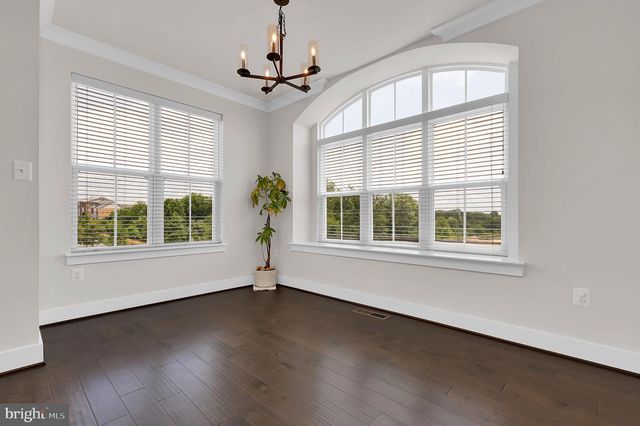 13061 CLARKSBURG SQUARE RD, Clarksburg, MD 20871