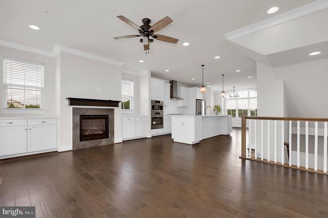 13061 CLARKSBURG SQUARE RD, Clarksburg, MD 20871