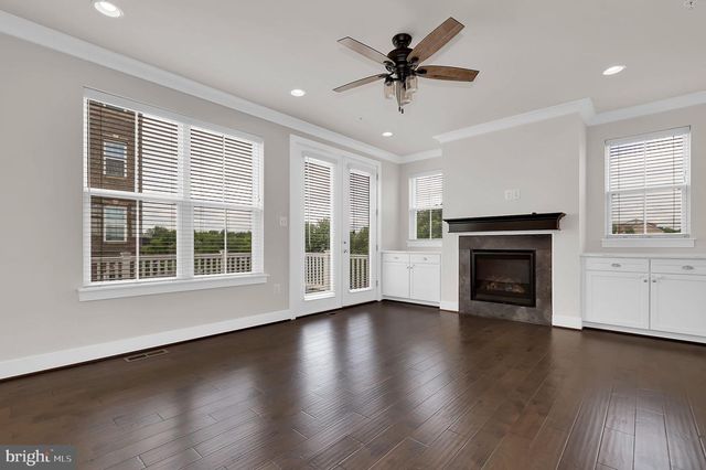 13061 CLARKSBURG SQUARE RD, Clarksburg, MD 20871