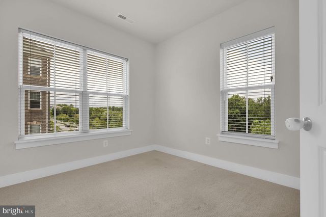 13061 CLARKSBURG SQUARE RD, Clarksburg, MD 20871