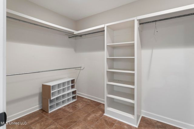 214 Indian Pines Lane, Madison, MS 39110