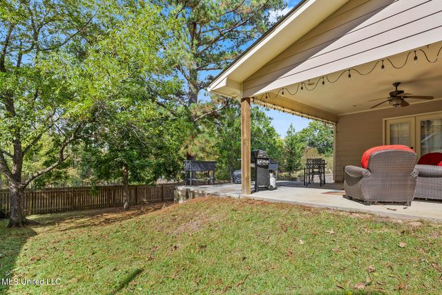 214 Indian Pines Lane, Madison, MS 39110