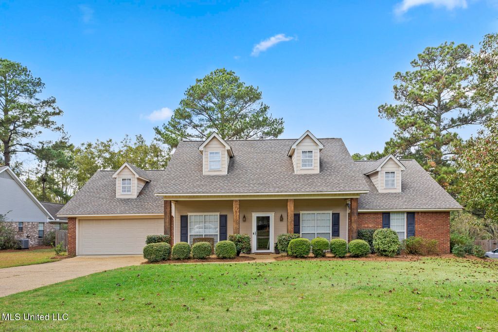 214 Indian Pines Lane, Madison, MS 39110