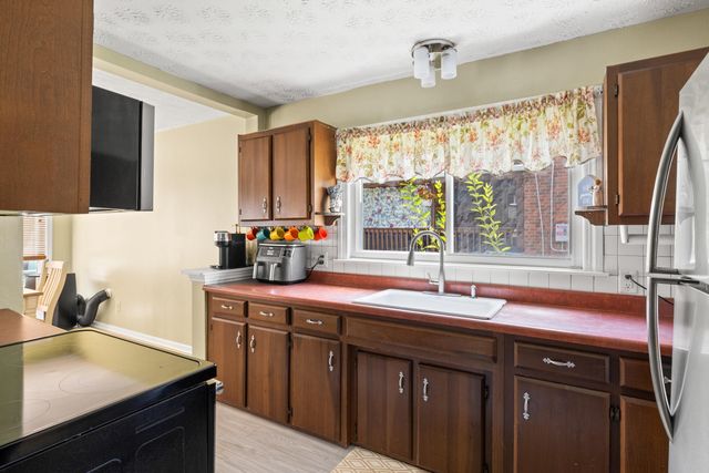 852 Crosshill Road, Danville, KY 40422