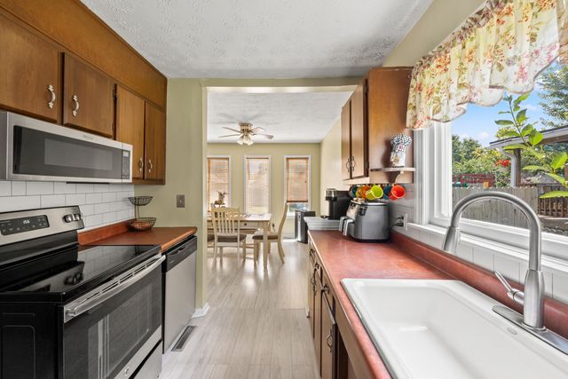 852 Crosshill Road, Danville, KY 40422