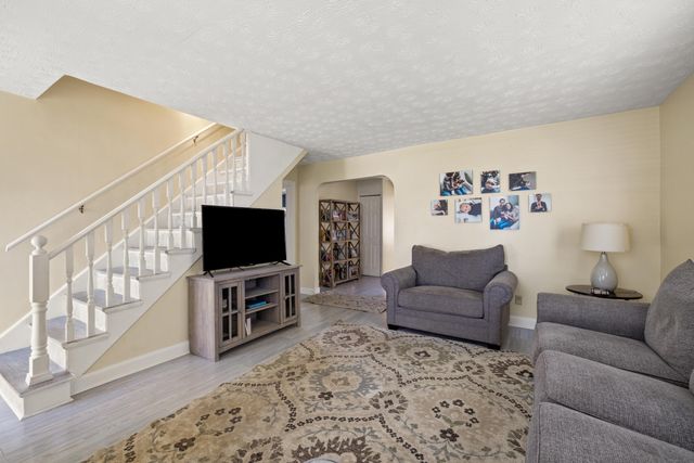 852 Crosshill Road, Danville, KY 40422