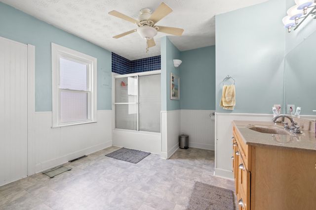 852 Crosshill Road, Danville, KY 40422