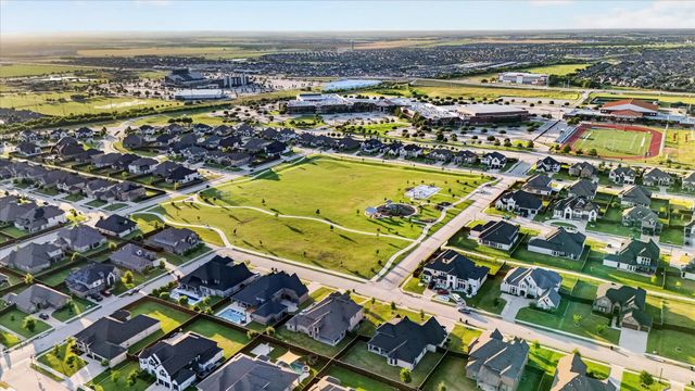560 Featherstone Lane, Prosper, TX 75078