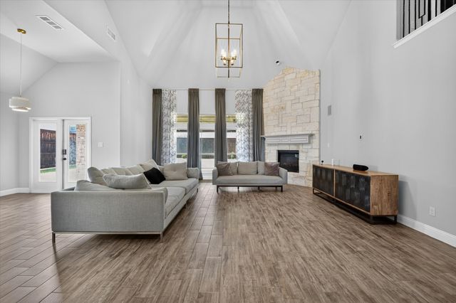 560 Featherstone Lane, Prosper, TX 75078