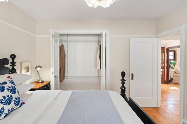 1205 Curtis St, Berkeley, CA 94706