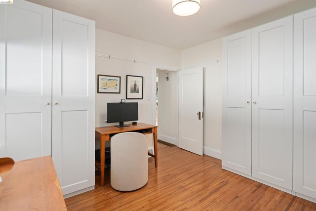 1205 Curtis St, Berkeley, CA 94706