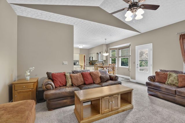 8079 Pelham Drive, Westerville, OH 43081
