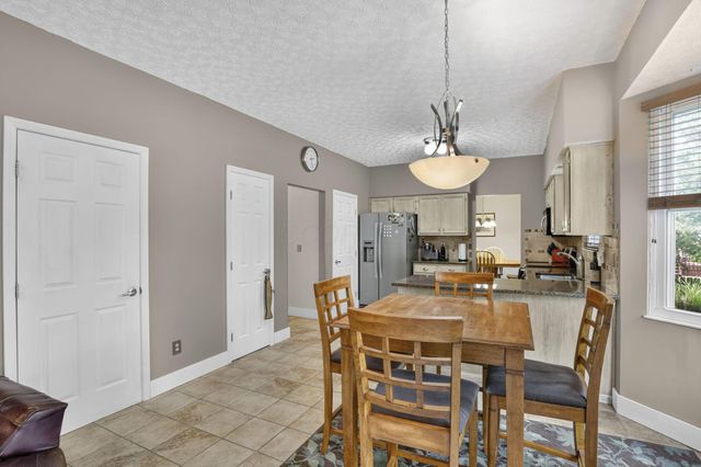 8079 Pelham Drive, Westerville, OH 43081