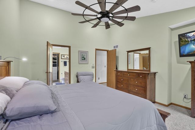8079 Pelham Drive, Westerville, OH 43081