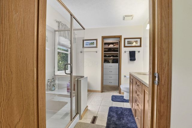 8079 Pelham Drive, Westerville, OH 43081