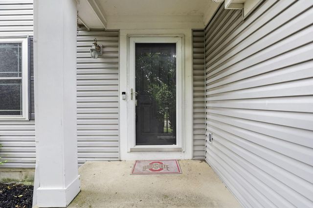 8079 Pelham Drive, Westerville, OH 43081