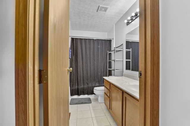 8079 Pelham Drive, Westerville, OH 43081