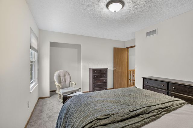 8079 Pelham Drive, Westerville, OH 43081