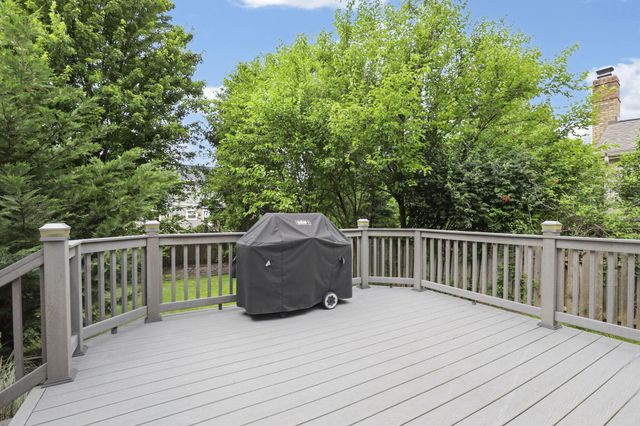 8079 Pelham Drive, Westerville, OH 43081