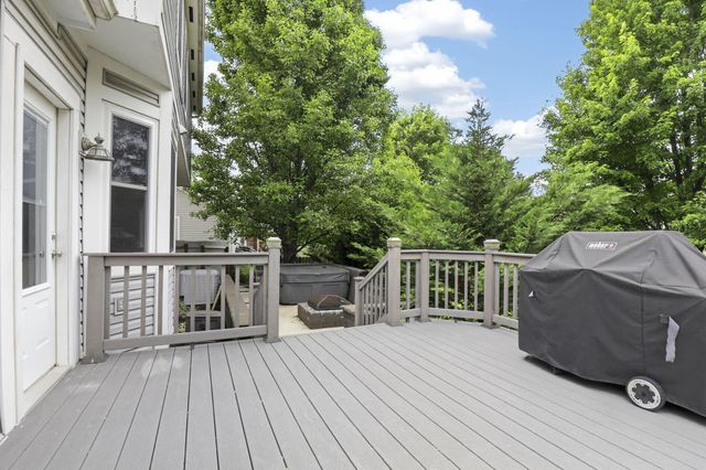8079 Pelham Drive, Westerville, OH 43081