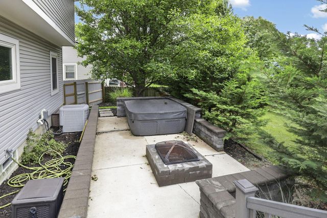 8079 Pelham Drive, Westerville, OH 43081