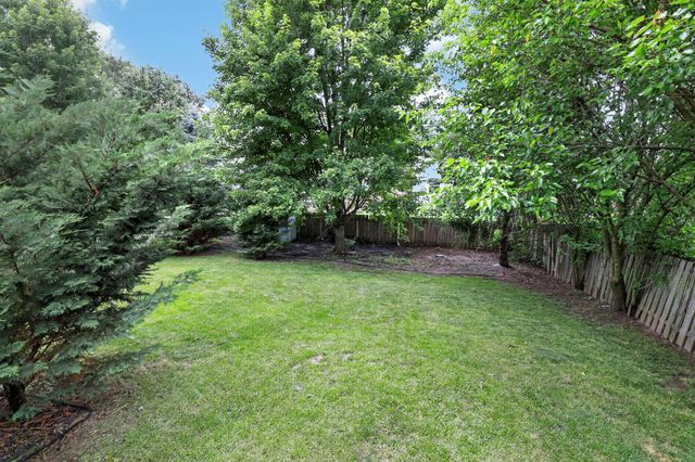 8079 Pelham Drive, Westerville, OH 43081