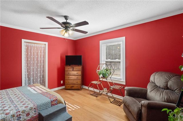 297 Tucker Hollow SE Road, Calhoun, GA 30701