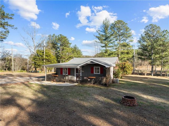 297 Tucker Hollow SE Road, Calhoun, GA 30701