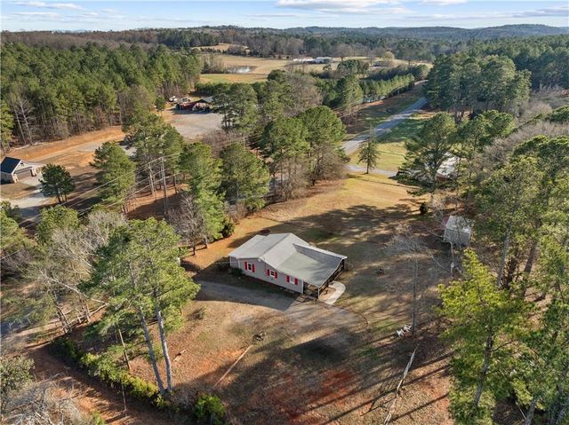 297 Tucker Hollow SE Road, Calhoun, GA 30701