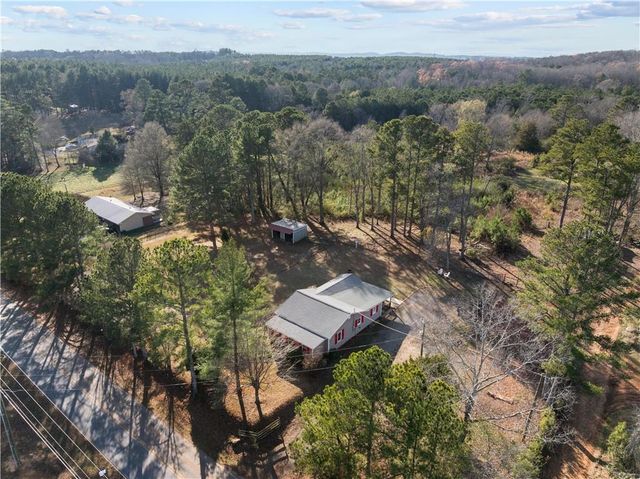297 Tucker Hollow SE Road, Calhoun, GA 30701