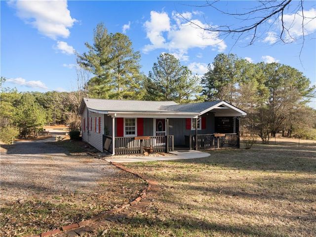 297 Tucker Hollow SE Road, Calhoun, GA 30701