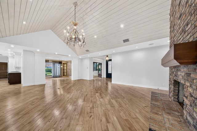 5591 W Leitner Drive, Coral Springs, FL 33067