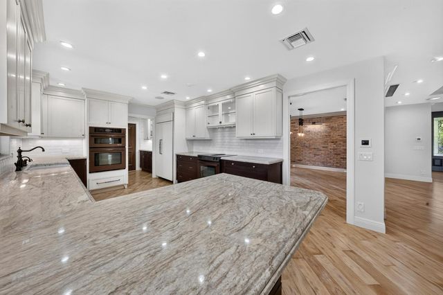 5591 W Leitner Drive, Coral Springs, FL 33067