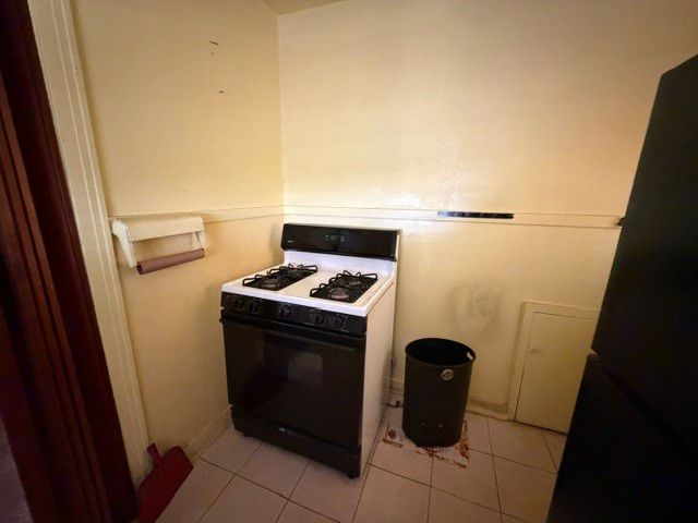 319 Avenue J, Dallas, TX 75203