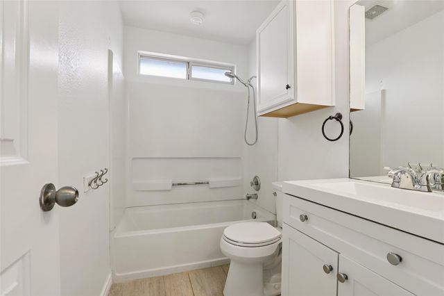 234 Val Verde DR, New Braunfels, TX 78130