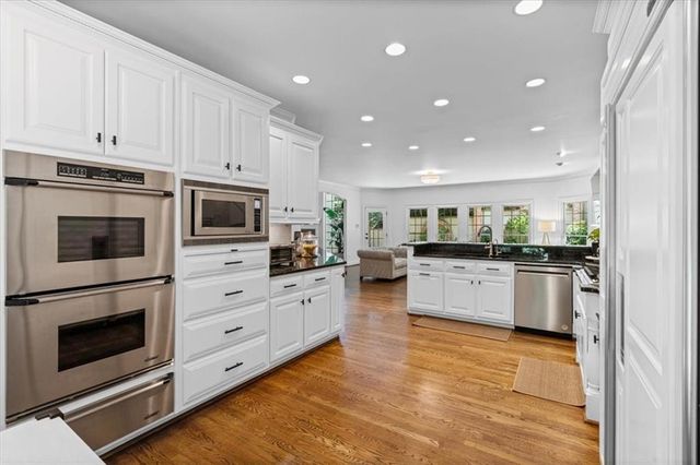 2134 River Cliff Drive, Roswell, GA 30076