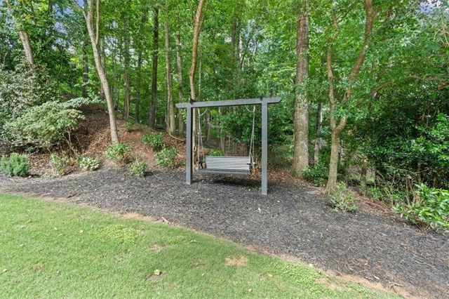 2134 River Cliff Drive, Roswell, GA 30076