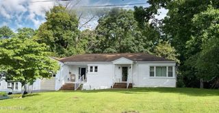 4607 Fulton Drive, Knoxville, TN 37918